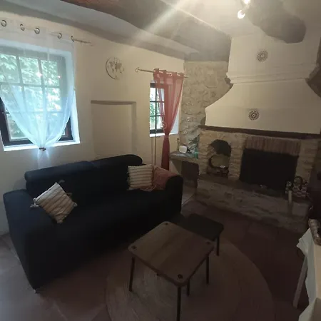 A Chez Aude & Yo Mollans-sur-Ouvèze